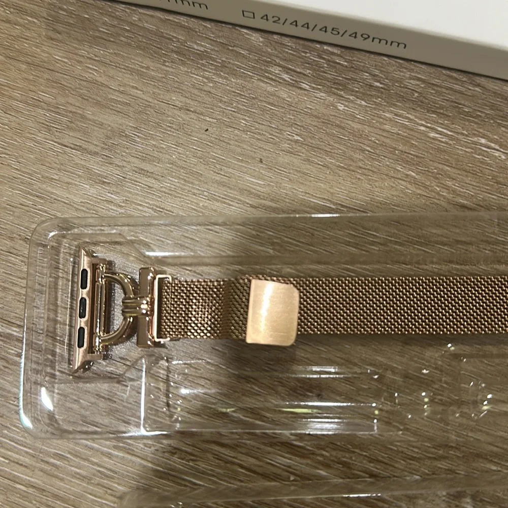 Bronze Watch Band for Apple Watch. Comes with case for 40 mm screen